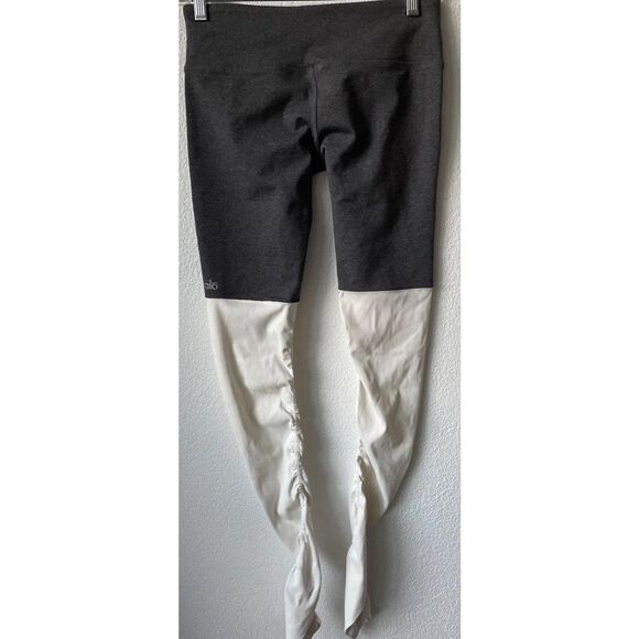 New Alo Yoga Goddess Ribbed Legging - Stormy/NaturalSize: Small - Picture 7 of 8